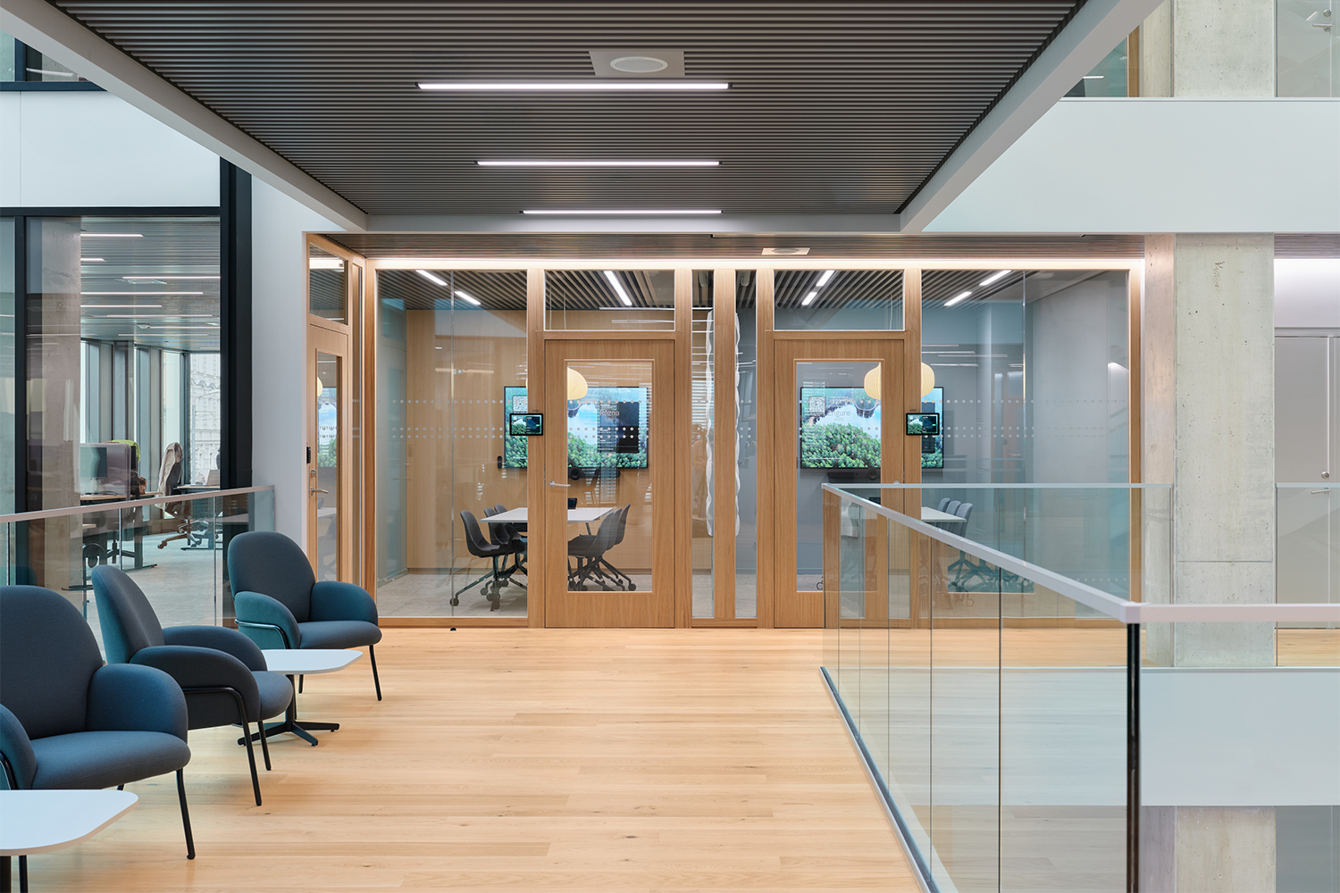 Seb Design Interior design for SEB bank HQ building | Design Studio H2E